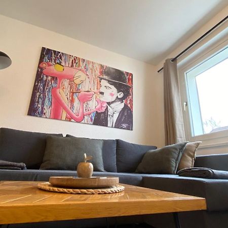 Charlie , Solingen Mitte, Ferien/Messe Wohnung Fuer Bis Zu 5 Personen Exterior foto